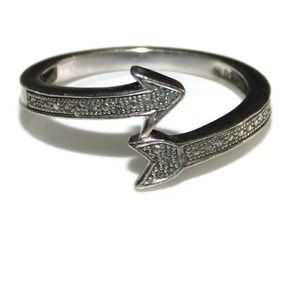 925 Vintage Estate Boho Sterling Silver Wrap Arrow US Size 7 or 8 Southwestern